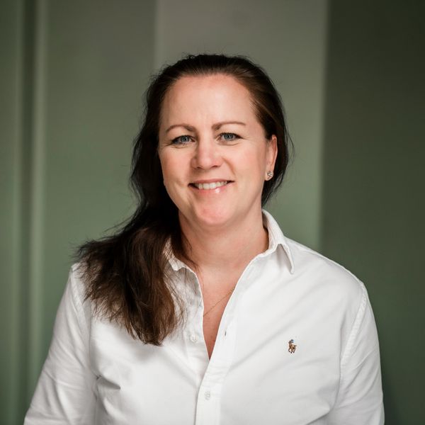 Portrett av Trine Kvam Hviding, COO | Senior Advisor